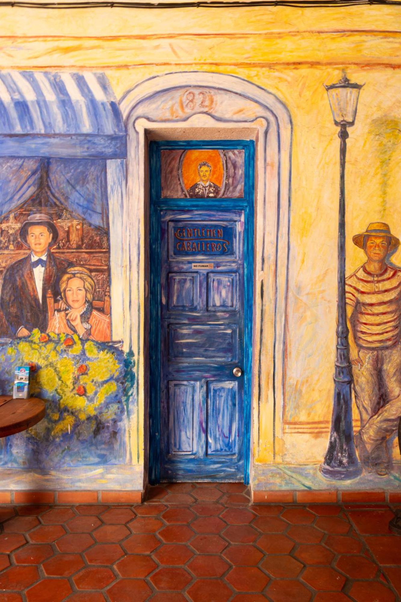 Hotel Hacienda Bugambilias La Paz