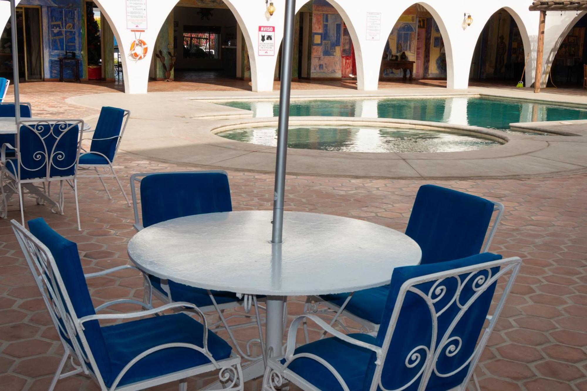 Hotel Hacienda Bugambilias 4*