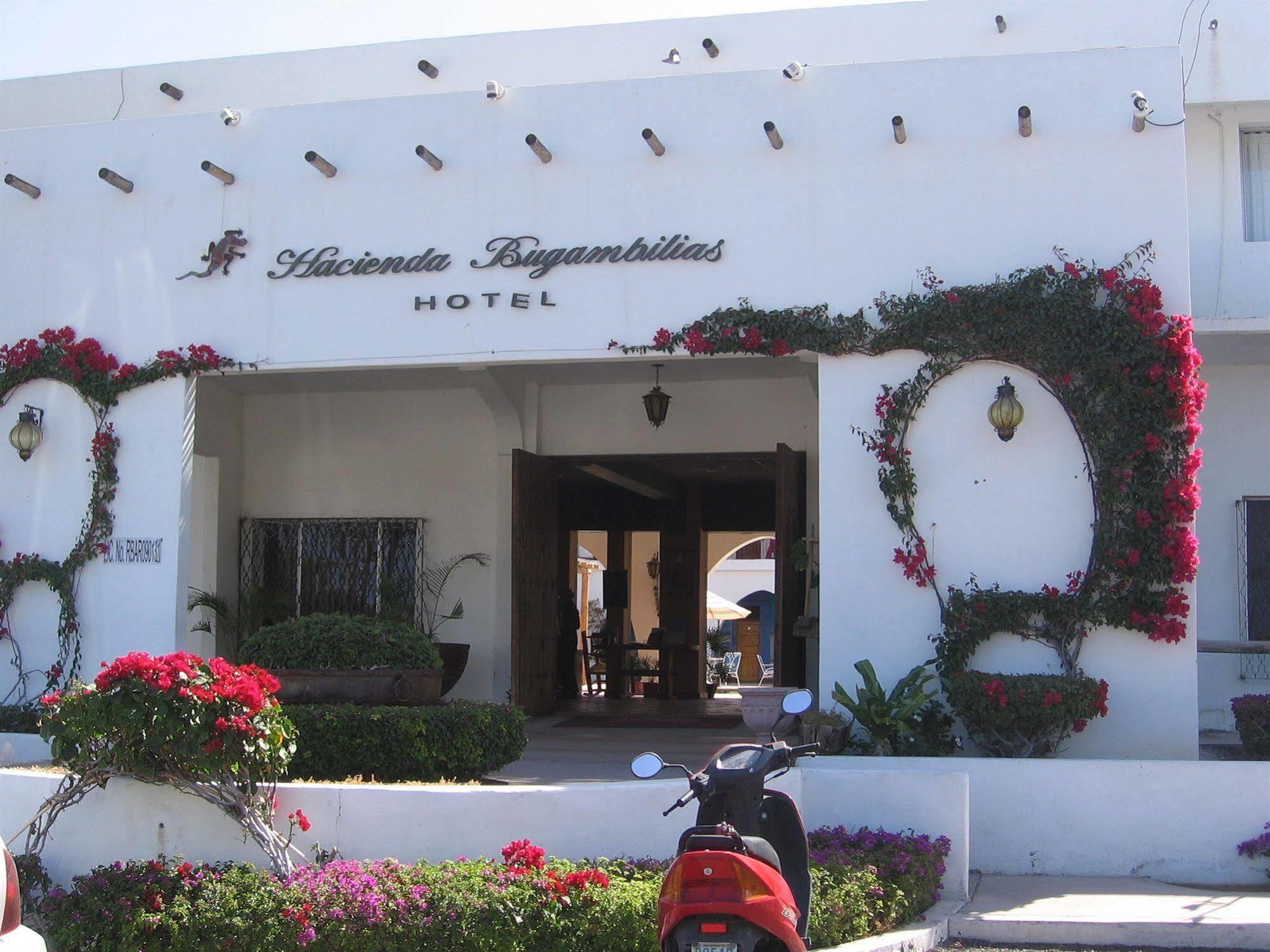 Hacienda Bugambilias Hotel 4*